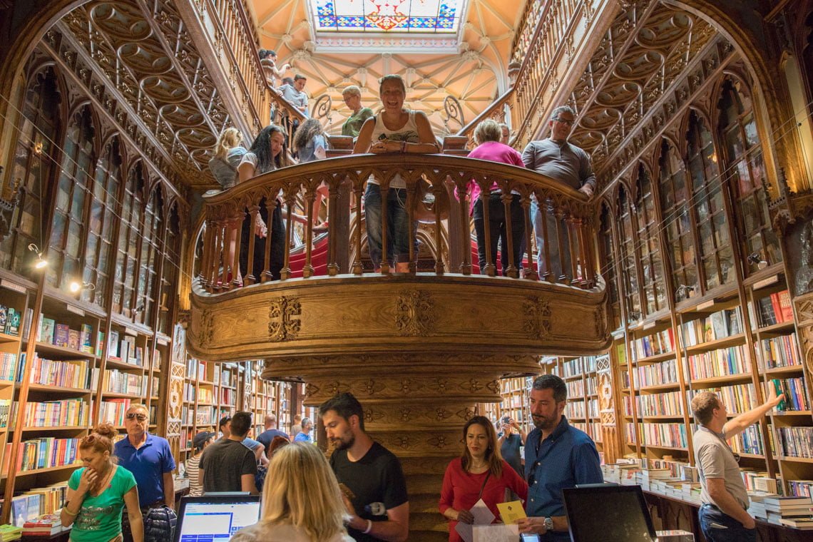 Harry Potter's library is in Porto