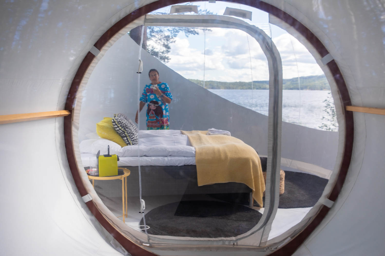 Experience the bubble hotel