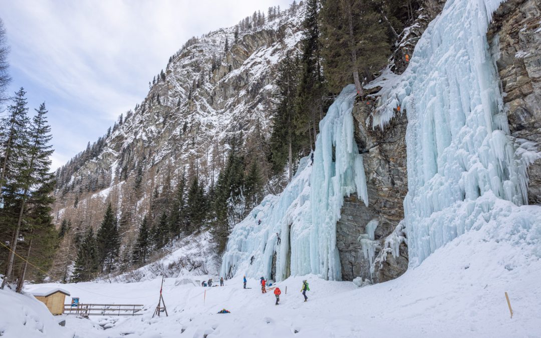 Experience Ice Climbing in Austria – Matrei in Osttirol: Beginners guide